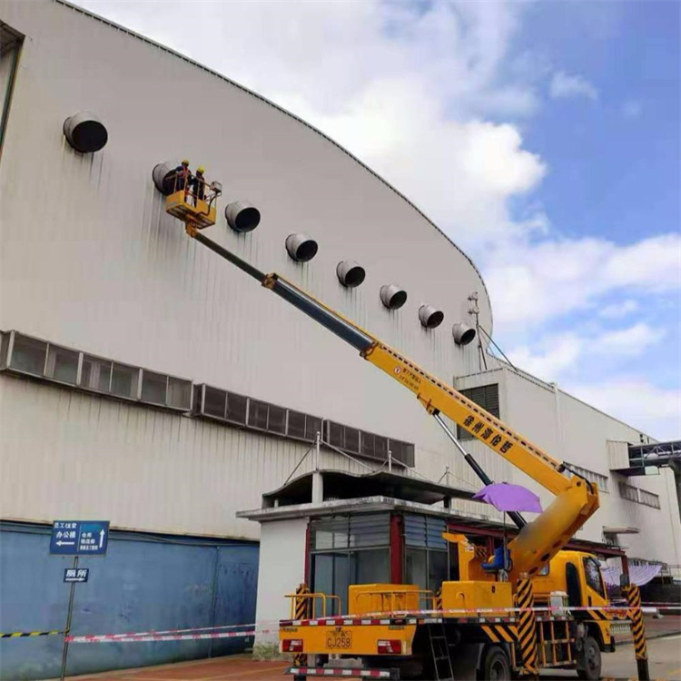 庐山高空作业车出租服务：专业广告牌安装解决方案